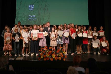 ZLATE PETICE 99zz12 FOTO LJUBO VUKELIČ